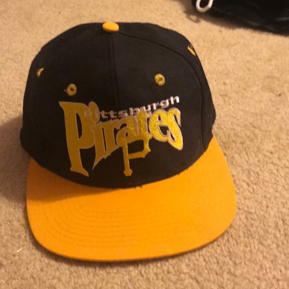Pittsburgh Pirates flat hat